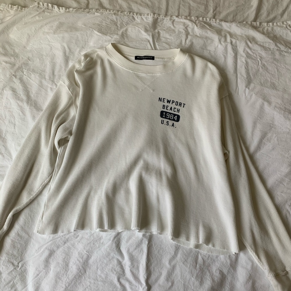 newport brandy melville thermal !
